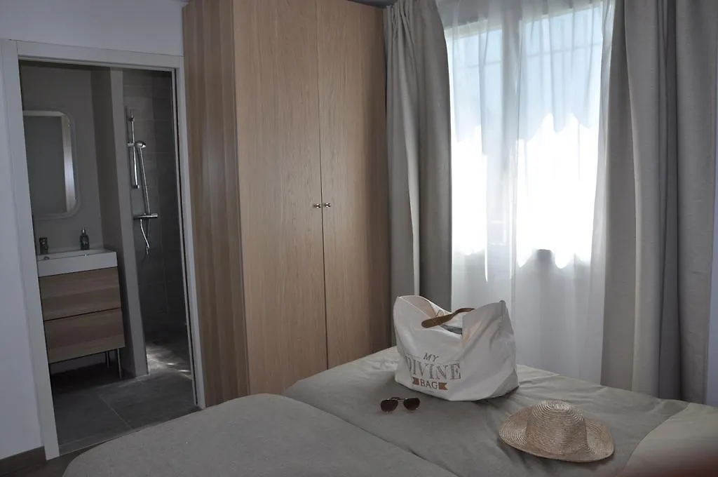 Holiday In Arles -Villa Jacuzzi Villa
